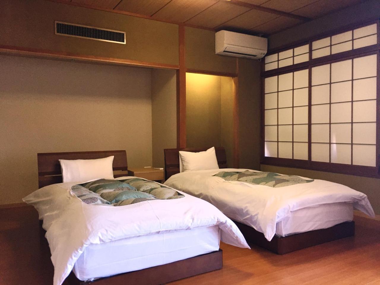 傳統日式旅館 Hamamura Onsen Totoya 4*